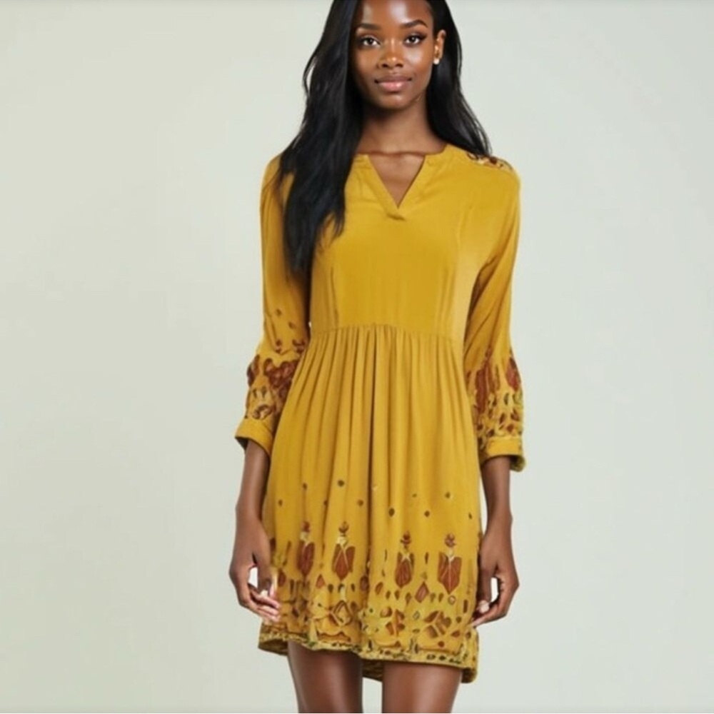 Anthropologie Raella Embroidered Tunic Dress 
By BeachlunchLounge Small/Petite